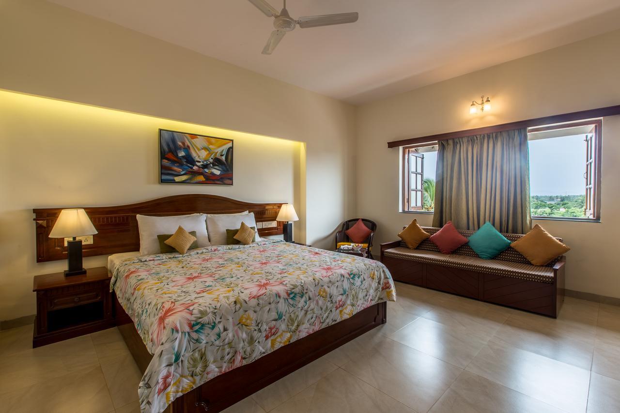 Viva Hotel Near Madgaon Railway Station Extérieur photo