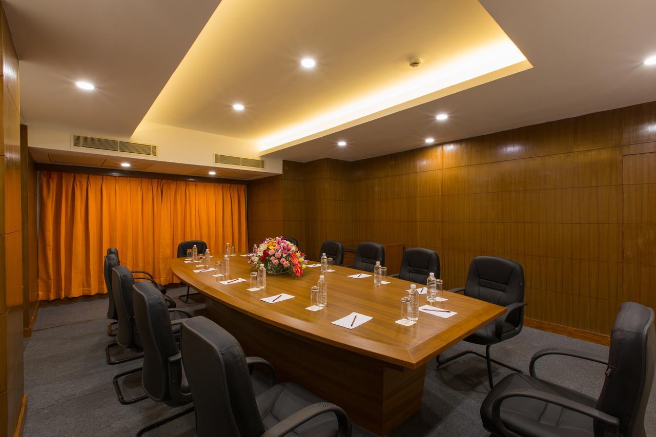 Viva Hotel Near Madgaon Railway Station Extérieur photo