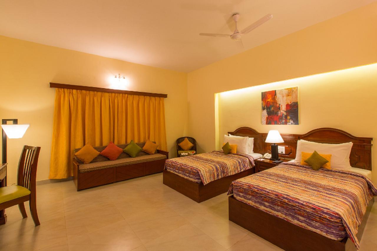 Viva Hotel Near Madgaon Railway Station Extérieur photo